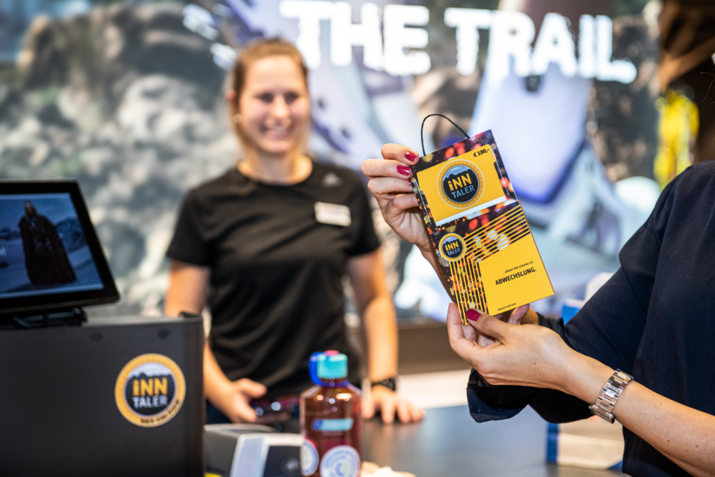 Inn-Taler-Geschenkkarte in Geschenkverpackung